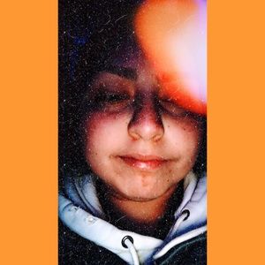 Meet your Posher, Cynthia